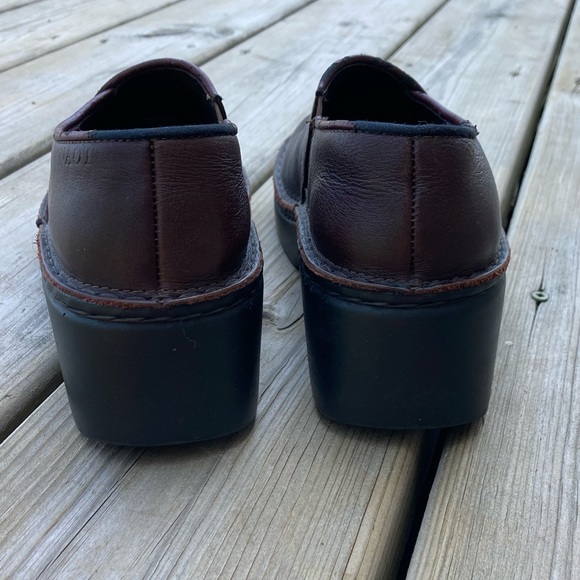 NAOT shoes. Women’s size 38 - Picture 9 of 10